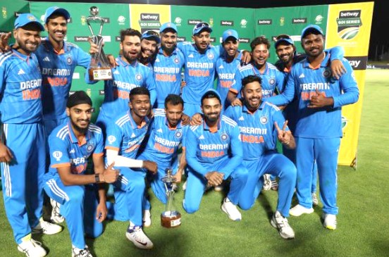 भारत ने वनडे सीरीज के आखिरी मुकाबले में दक्षिण अफ्रीका को 78 रन से हराकर सीरीज की अपने नाम
