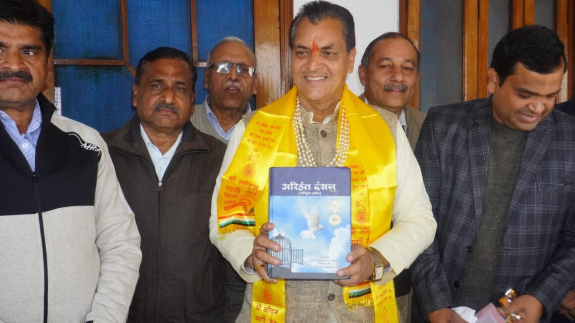कैबिनेट मंत्री डॉ प्रेमचंद अग्रवाल ने आचार्य ज्ञान चंद्र महाराज के आगमन पर आयोजित कार्यक्रम में किया प्रतिभाग 