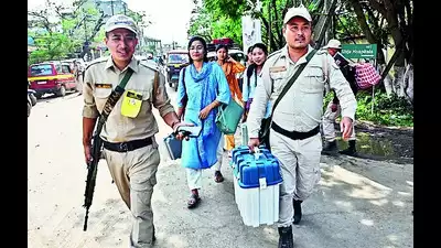मणिपुर: चुनाव के दौरान रही कड़ी सुरक्षा फिर भी वोटिंग के दौरान गूंजी गोलियों की आवाज
