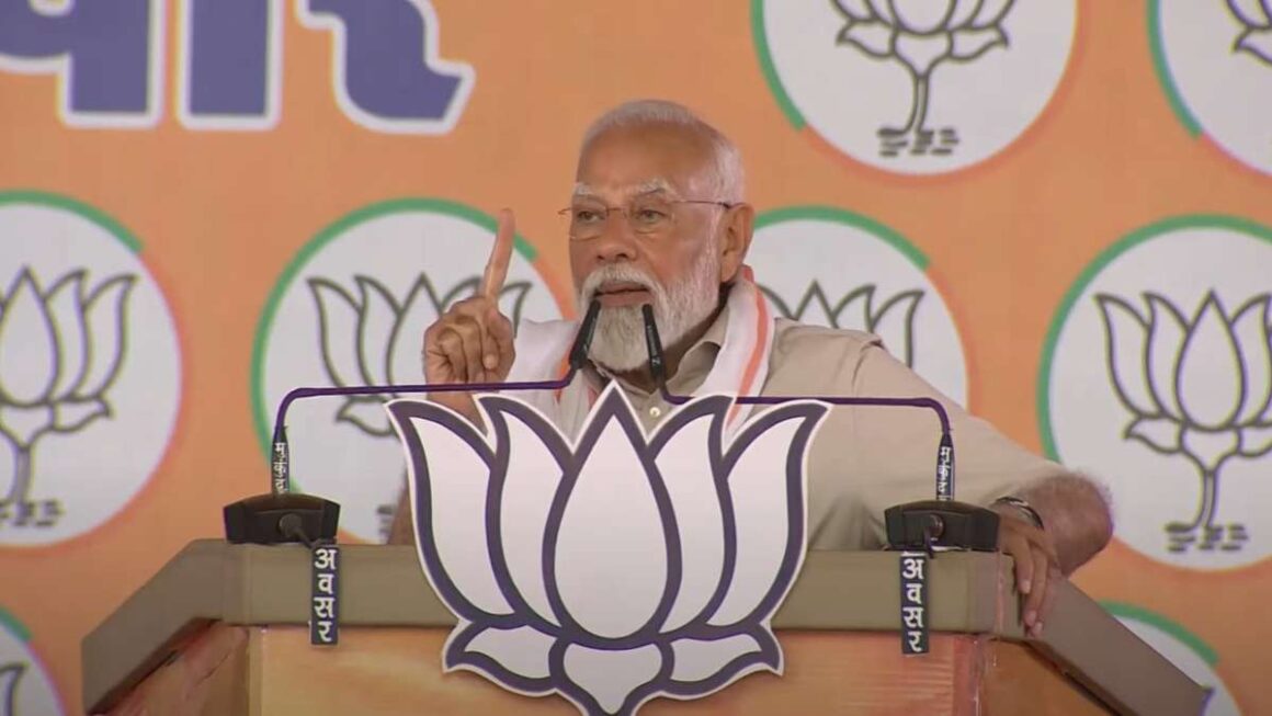 तेलंगाना में विपक्ष पर जमकर बरसे पीएम मोदी, बोले- कांग्रेस और इण्डिया गठबंधन का तीसरा फ्यूज भी ..