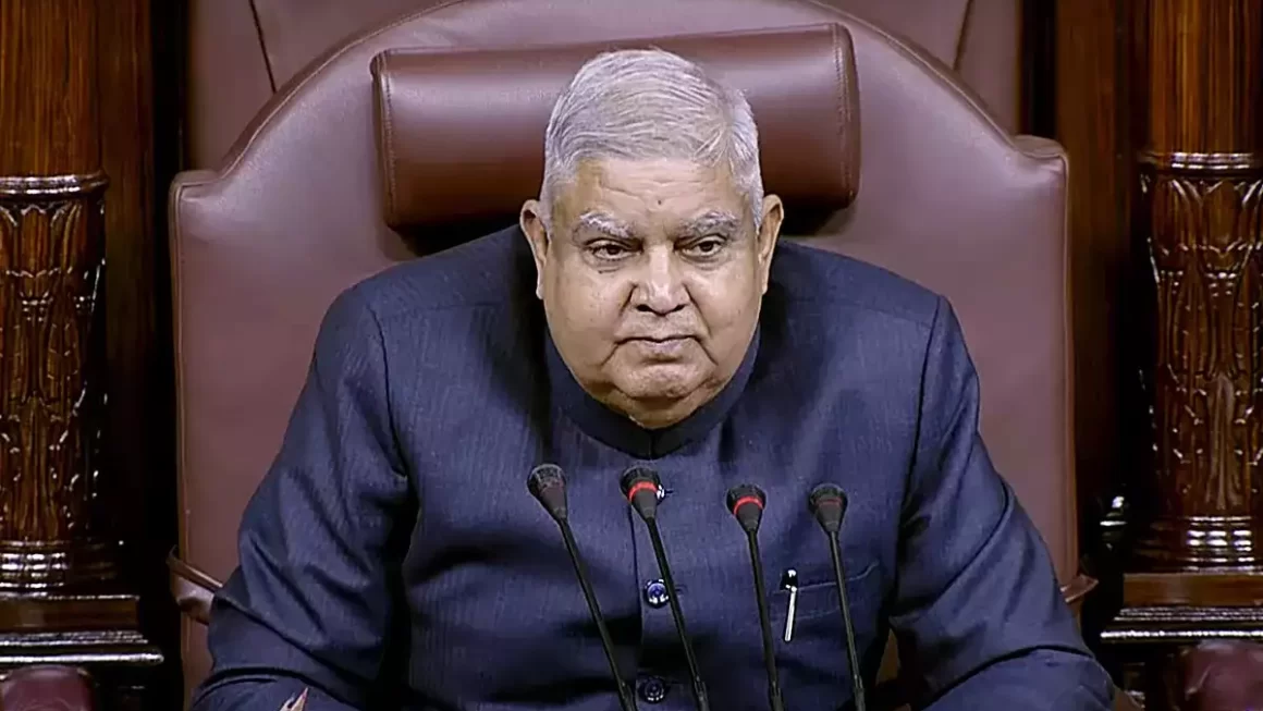 हर भारतीय को हमेशा राष्ट्रहित को सर्वोपरि रखना चाहिए: उपराष्ट्रपति जगदीप धनखड़