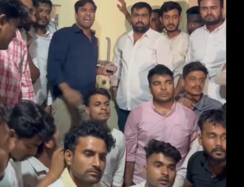 नीट पेपर लीक मामलें को लेकर NSUI के सैंकड़ों कार्यकर्ताओं ने NTA ऑफिस पर बोला धावा, अंदर से लगाया ताला