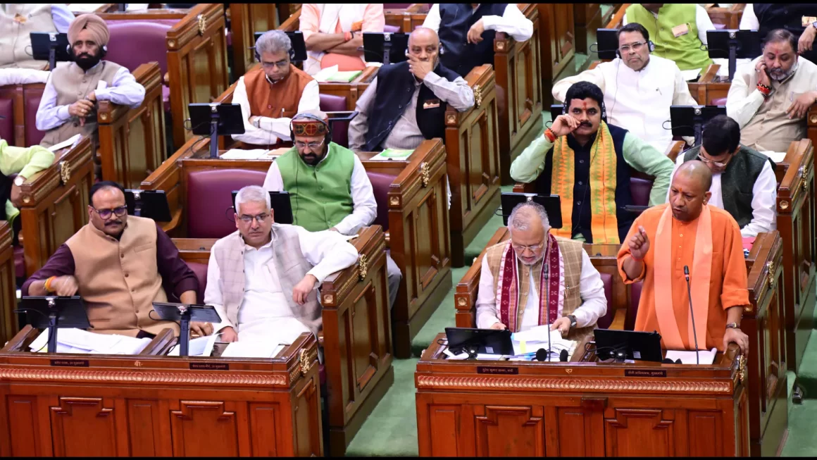 योगी सरकार ने 12 हजार 209 करोड़ का अनुपूरक बजट किया पेश
