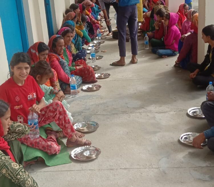 बूढ़ाकेदार के आपदा प्रभावितों को तत्काल करें शिफ्ट- सीएम धामी