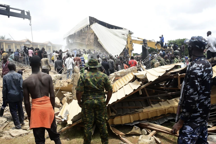 Two-storey school collapses in northern Nigeria, 154 trapped - 22 students dead