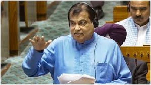 Road Transport Minister Nitin Gadkari expressed his concern over road accidents and projects in the Lok Sabha