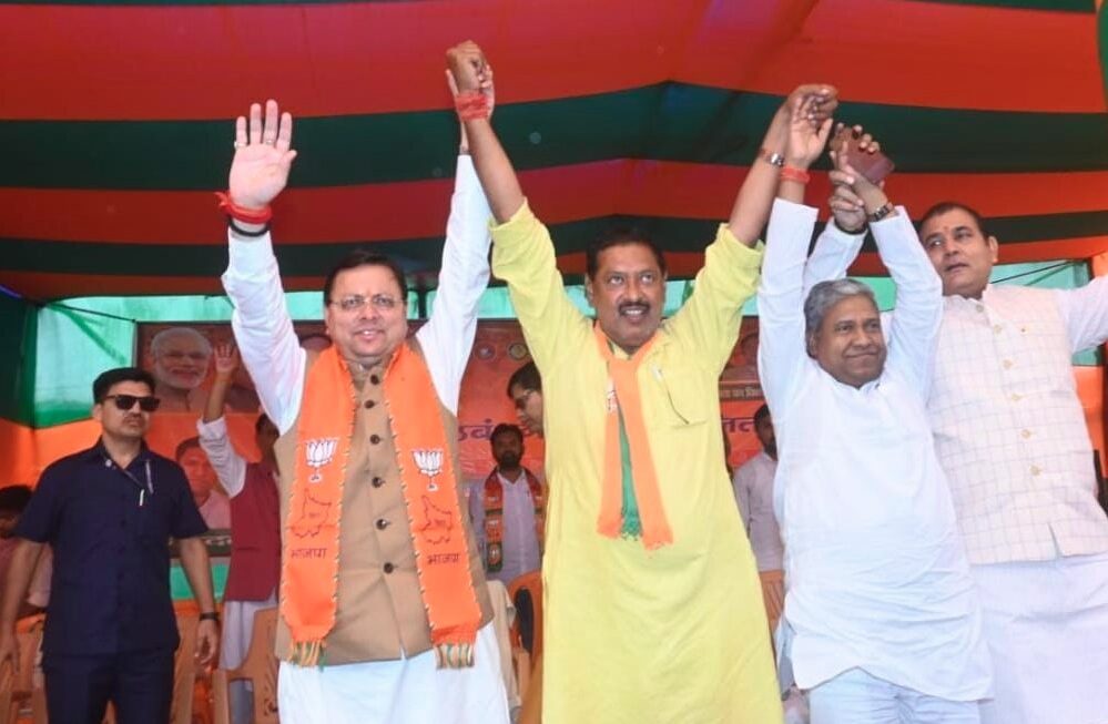 बिहार में सीएम धामी की हुंकार, कहा- NDA की जीत से ही बिहार का विकास संभव