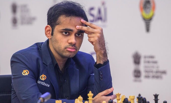 विश्व ब्लिट्ज शतरंज में अर्जुन एरिगेसी ने जीता कांस्य पदक, भारत का बढ़ाया मान