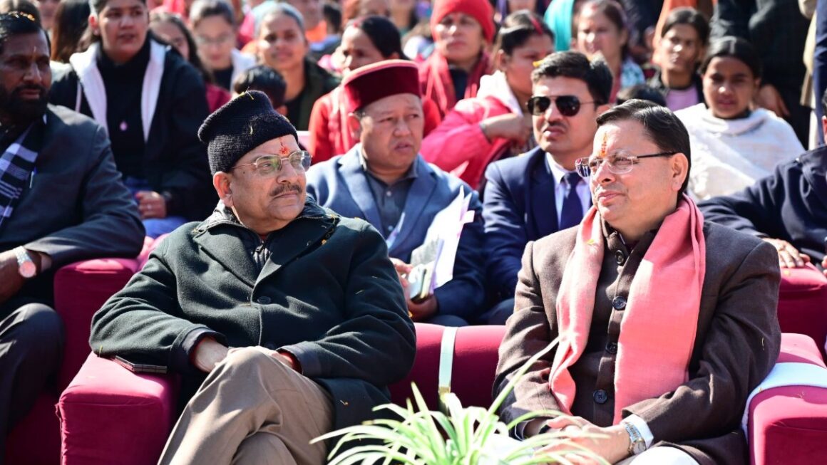 कोटाबाग में सीएम धामी ने सुना ‘मन की बात’ का 129वां संस्करण