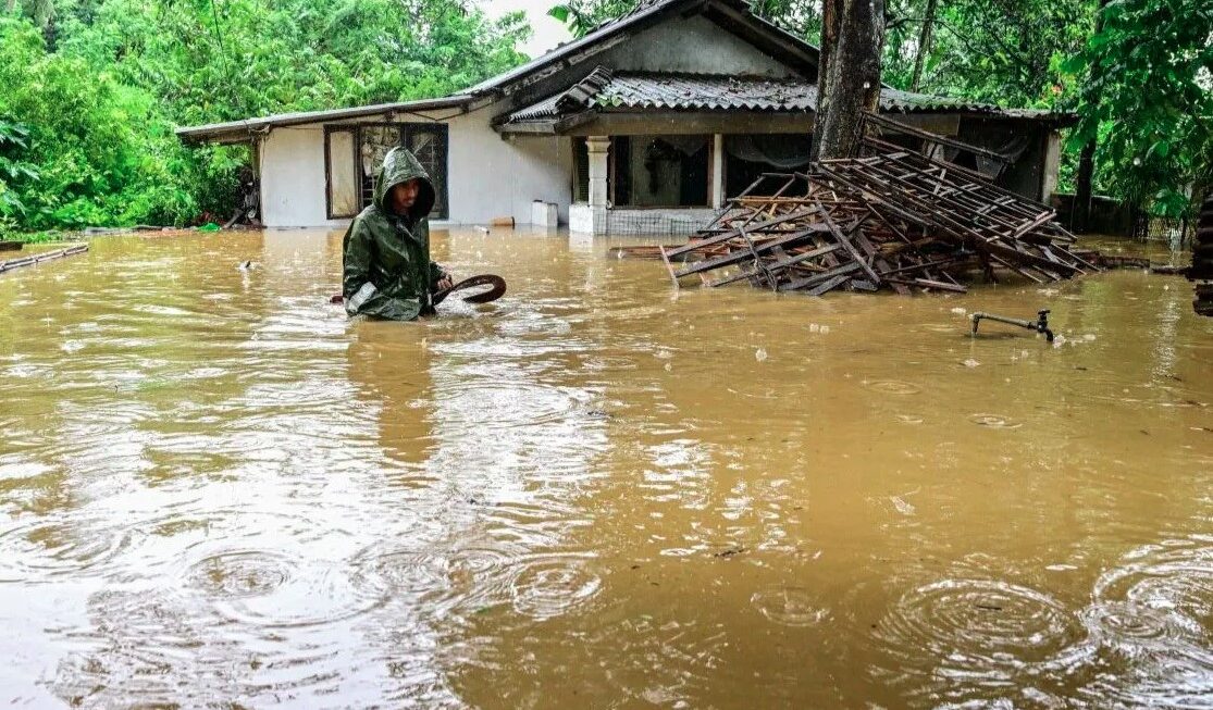 श्रीलंका-  चक्रवात दित्वाह ने मचाई तबाही, अब तक 334 की मौत, 370 लोग लापता