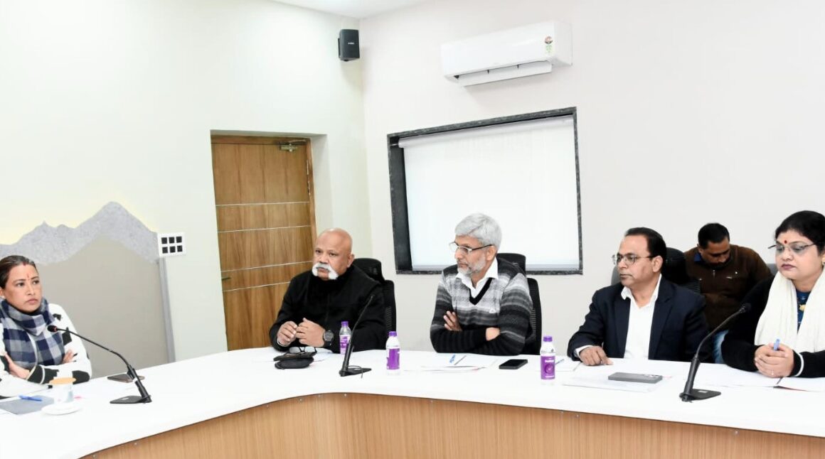 बीमार होने पर नहीं रुकेगा पीआरडी जवानों का मानदेय- रेखा आर्या