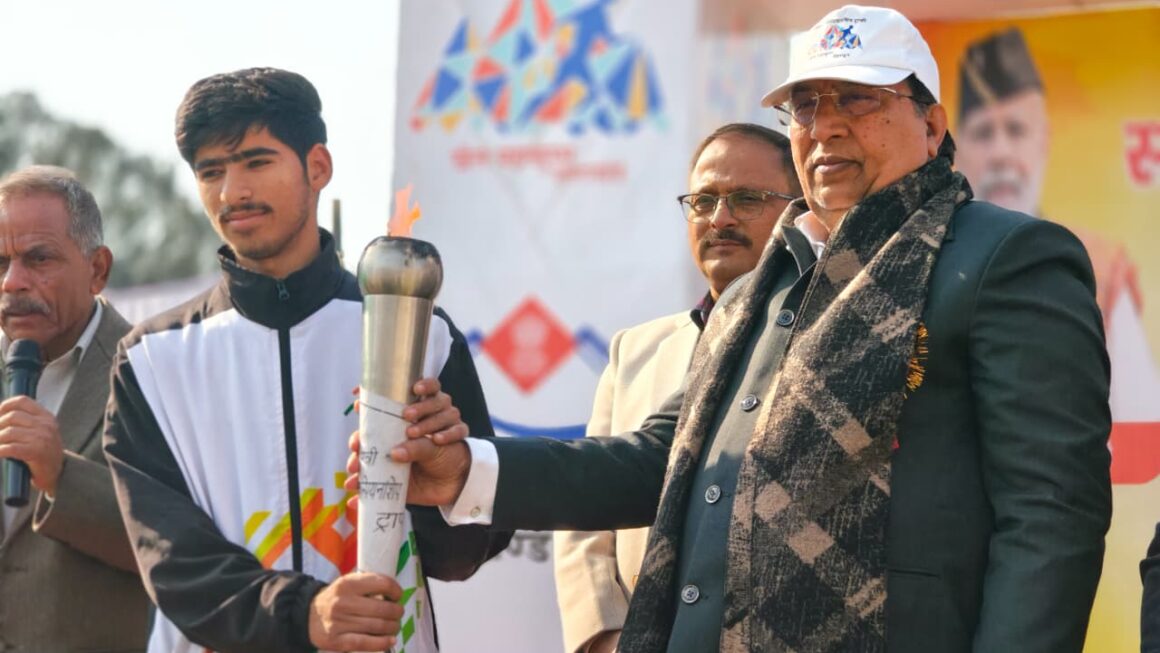 राज्यसभा सांसद नरेश बंसल ने देहरादून मे सांसद चैंपियनशिप ट्रॉफी का किया शुभारंभ