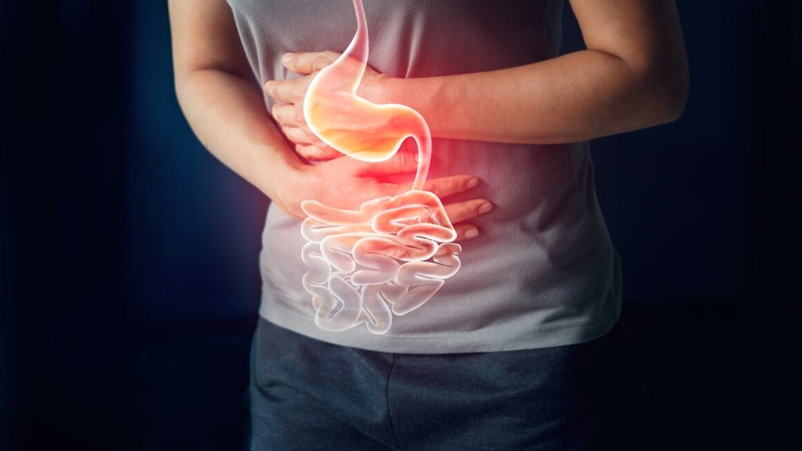 सुबह खाली पेट भूलकर भी न करें इन चीजों का सेवन, नहीं तो हो सकती है एसिडिटी की समस्या