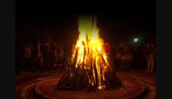 लोहड़ी क्यों मनाई जाती है? जानिए तारीख, महत्व और पंजाब के लोकनायक दुल्ला भट्टी का इतिहास