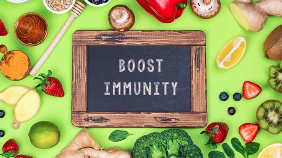 मजबूत इम्यून सिस्टम के लिए क्या खाएं? जानें एक्सपर्ट की सलाह