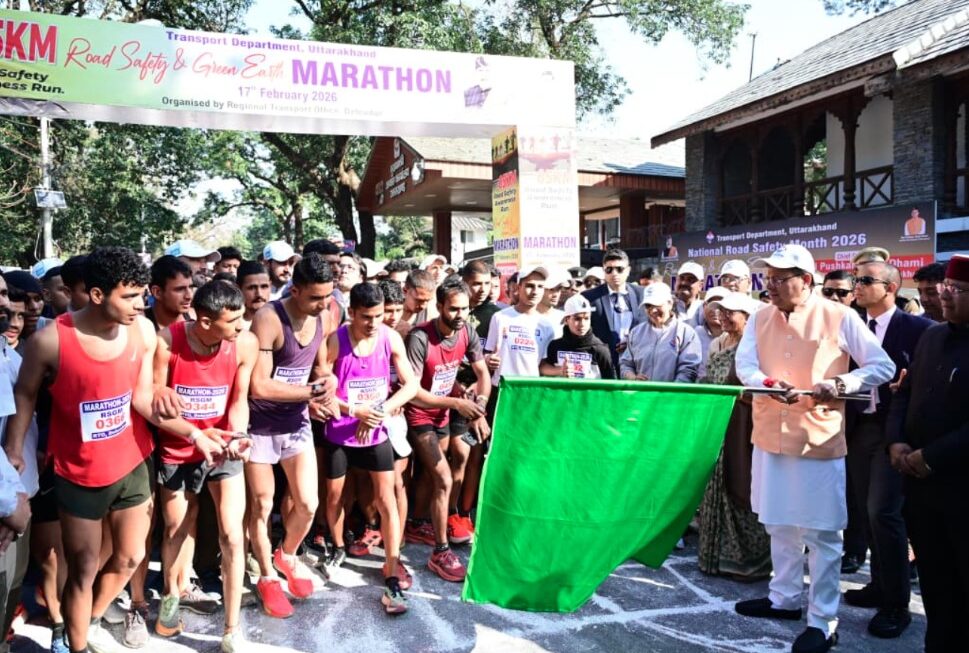 सड़क सुरक्षा और पर्यावरण संरक्षण के संदेश के साथ आयोजित हुई 5 किमी दौड़