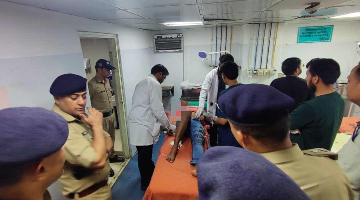 ऑपरेशन प्रहार- दून पुलिस की शातिर बदमाश के साथ हुई मुठभेड़, आरोपी गिरफ्तार