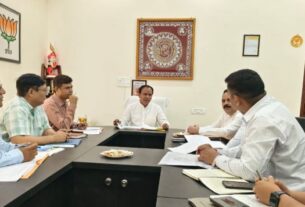 एक माह में पूर्ण करें कण्डारस्यूं व विडोली पेयजल योजना- डाॅ. धन सिंह रावत