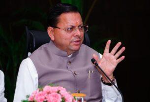 मुख्यमंत्री धामी ने पर्यावरणविद सुंदरलाल बहुगुणा की पुण्यतिथि पर किया उन्हें याद