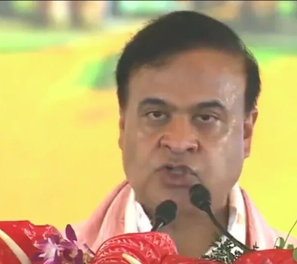 हिमंत बिस्वा सरमा दूसरी बार बने असम के मुख्यमंत्री, राज्यपाल ने दिलाई शपथ