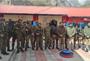धाम की सुरक्षा सर्वोपरि- बद्रीनाथ में पुलिस व एटीएस द्वारा चलाया गया सघन चैकिंग अभियान