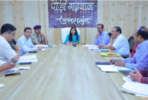 कांवड़ यात्रा की तैयारियों को लेकर जिलाधिकारी ने की व्यापक समीक्षा