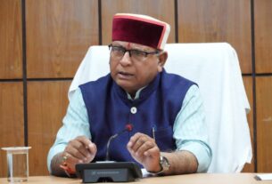 मानसून से पहले तैयारियों की समीक्षा, कैबिनेट मंत्री खजान दास ने अधिकारियों को दिए निर्देश