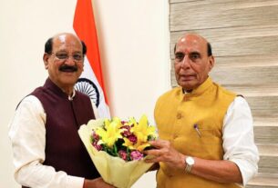 केंद्रीय रक्षा मंत्री राजनाथ सिंह से मिले कैबिनेट मंत्री सुबोध उनियाल