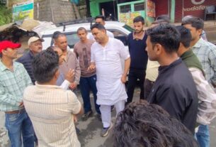 मंत्री राम सिंह कैड़ा का सख्त रुख, चाफी–पदमपुरी-धारी मोटर मार्ग पर सोलिंग कार्य जल्द पूरा करने के निर्देश