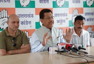 बदरीनाथ धाम के चढ़ावा चोरी पर जवाब दे सरकार- कांग्रेस