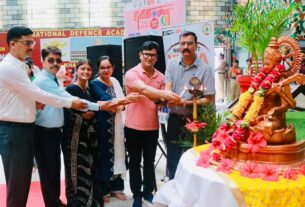 CIMS कॉलेज में नशा मुक्ति अभियान का आगाज़, राष्ट्रीय अभियान से जुड़ना उत्तराखंड के लिए गौरव: एडवोकेट ललित मोहन जोशी