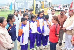 खेल मंत्री रेखा आर्या ने किया लोहाघाट मे महिला स्पोर्ट्स कॉलेज और स्टेडियम का निरीक्षण
