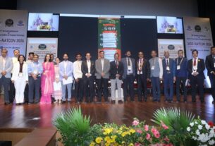 एसजीआरआर की ऑन्कोलॉजी टीम ने राष्ट्रीय सम्मेलन में हासिल की बड़ी उपलब्धि, जीते शीर्ष पुरस्कार