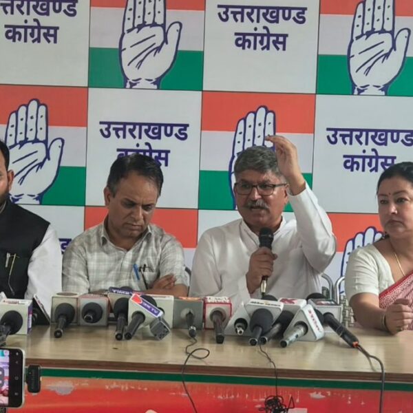 उत्तराखंड में एसआईआर पर सियासी घमासान, कांग्रेस ने निर्वाचन आयोग की कार्यप्रणाली पर उठाए सवाल