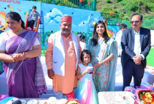 पूल्ड आवास परिसर की बाल वाटिका को मिला नया स्वरूप, बच्चों के लिए किया गया लोकार्पण
