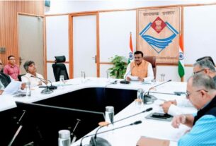 मुख्य सचिव ने की यूआईआईडीबी के प्रोजेक्ट्स की प्रगति की समीक्षा